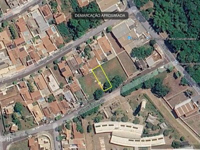 Lote 0004: TERRENO DE 377 M² NO COLINA VERDE em Jaboticabal/SP