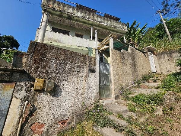 Casa, 0.00 de área total, 75.45 de área privativa, 93.22 de área do terreno,  1 qto(s). em São Gonçalo/RJ