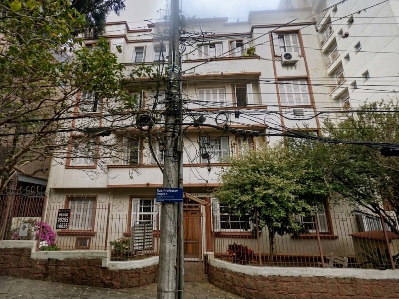 APARTAMENTO NO BAIRRO RIO BRANCO EM PORTO ALEGRE/RS em Porto Alegre/RS - foto 1