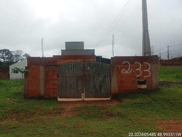 Casa, 58.00 de área total, 42.00 de área privativa, 180.00 de área do terreno,  2 qto(s), em Bauru/SP