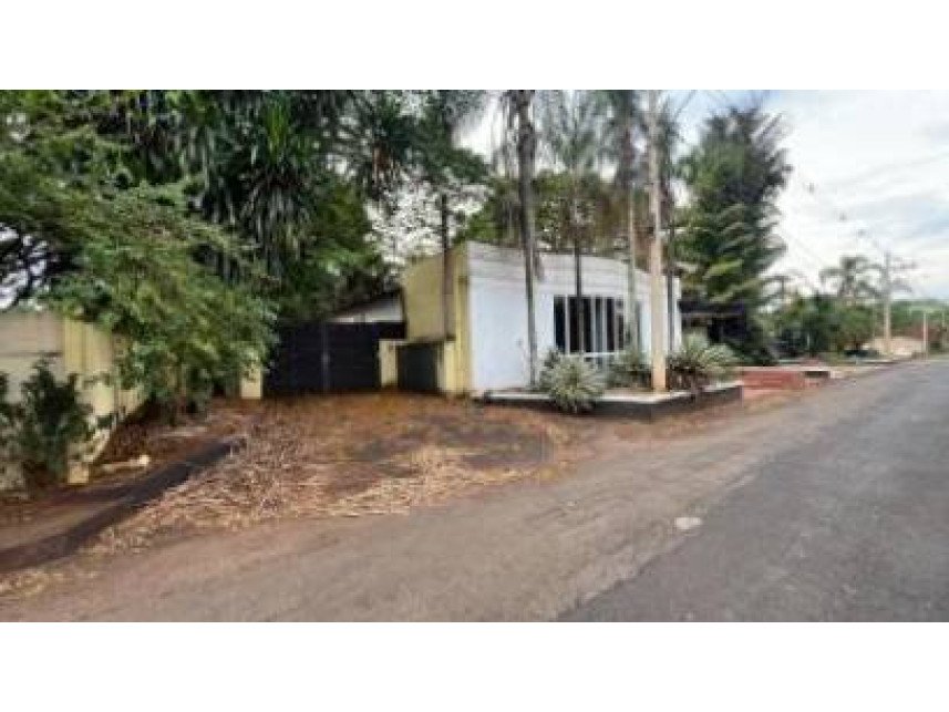 Salões Comerciais à venda em leilão  em Ribeirão Preto/SP