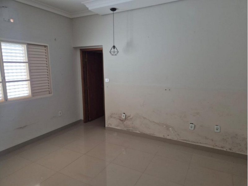 Casa, Residencial, Quadra N, 4 dormitório(s), 1 vaga(s) de garagem em Aparecida do Taboado/MS - foto 15