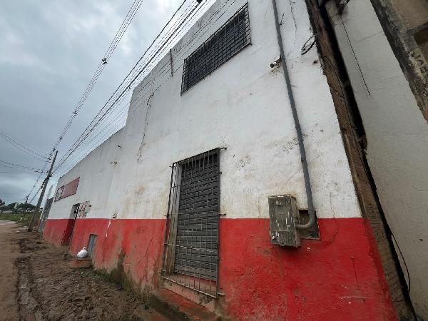 Casa, 250.62 de área total, 250.62 de área privativa, 660.00 de área do terreno, WC, 3 sal em Vitória de Santo Antão/PE
