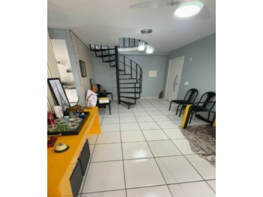 Apartamento à venda em leilão - Avenida Alberto Lamego, 405 - Apartamento 403 - Condomínio em Campos dos Goytacazes/RJ - foto 3