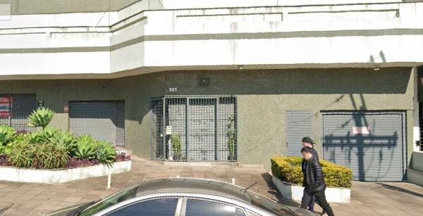 ESPAÇO DE ESTACIONAMENTO COMERCIAL Nº 12, SITUADO NA RUA MIGUEL COUTO, Nº 321, BAIRRO MENI em Porto Alegre/RS - foto 2
