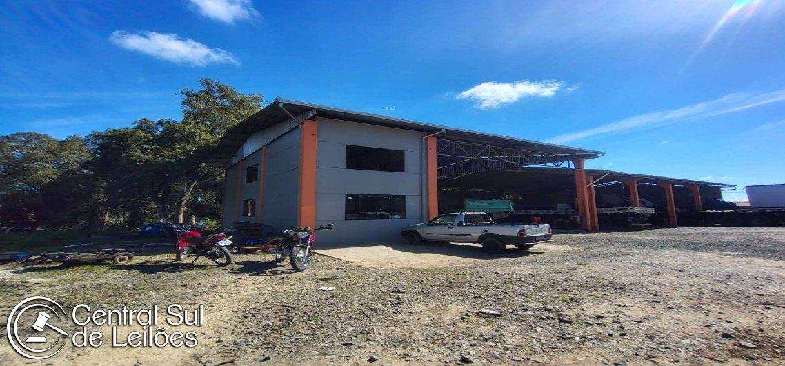 Terreno com área de 2.348,87m², com Galpão comercial, bairro São Pedro, no Município de Ri em Rio Negrinho/SC - foto 4