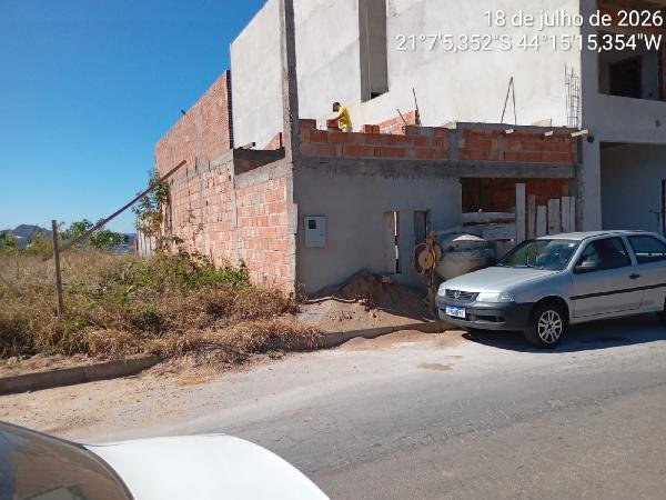 Casa, 51.06 de área total, 51.06 de área privativa, 150.00 de área do terreno,  2 qto(s), em São João del Rei/MG