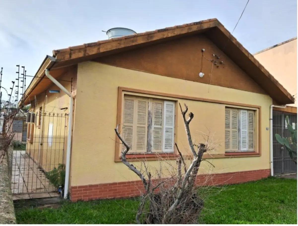 Imóvel - Rua Dr. Alberto Albertini, nº 543 - São Sebastião - Porto Alegre/RS em Porto Alegre/RS