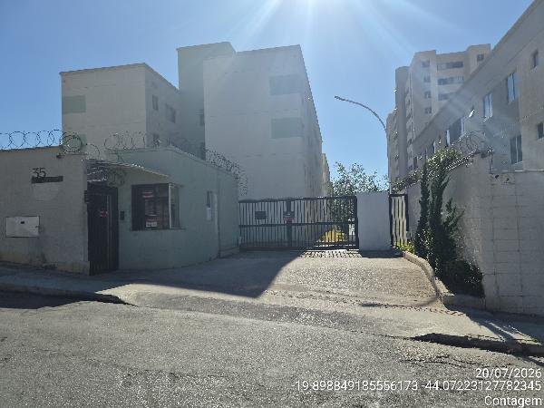 Apartamento, 81.67 de área total, 42.16 de área privativa, 0.00 de área do terreno,  2 qto em Contagem/MG