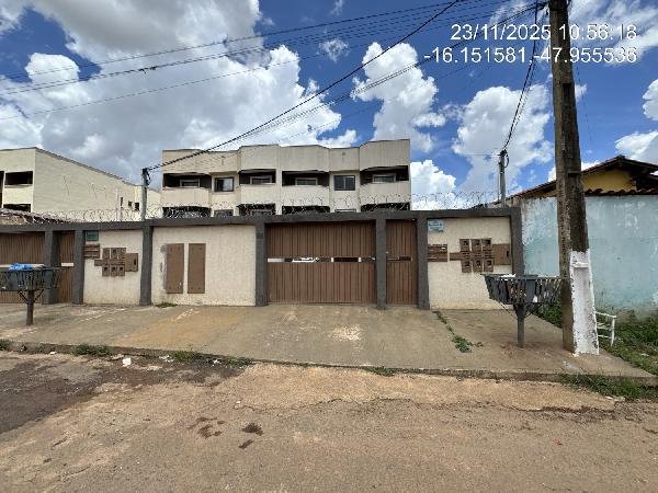 Apartamento, 80.38 de área total, 64.29 de área privativa, 0.00 de área do terreno,  2 qto em Luziânia/GO