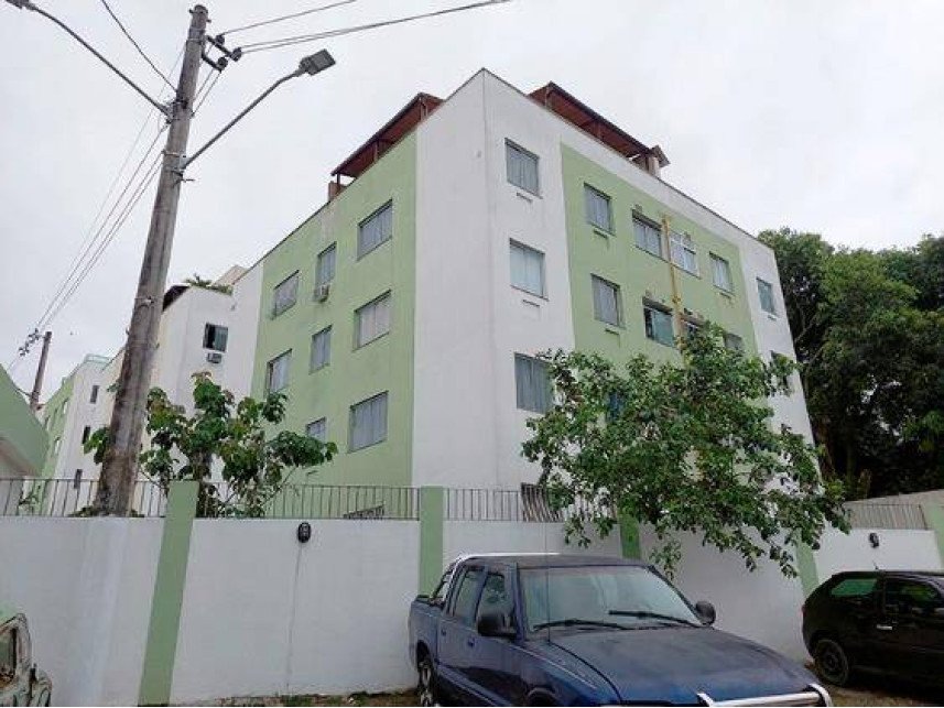 Apartamento à venda em leilão - Estrada Do Magarca, 176 - Apto 401 Bloco 01 - Condominio C em Rio de Janeiro/RJ