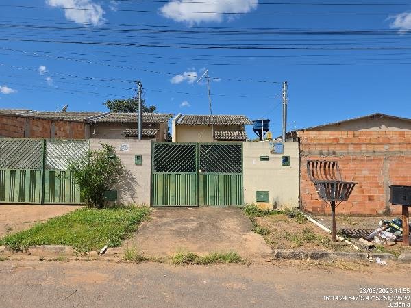 Casa, 54.09 de área total, 54.09 de área privativa, 150.00 de área do terreno,  2 qto(s), em Luziânia/GO