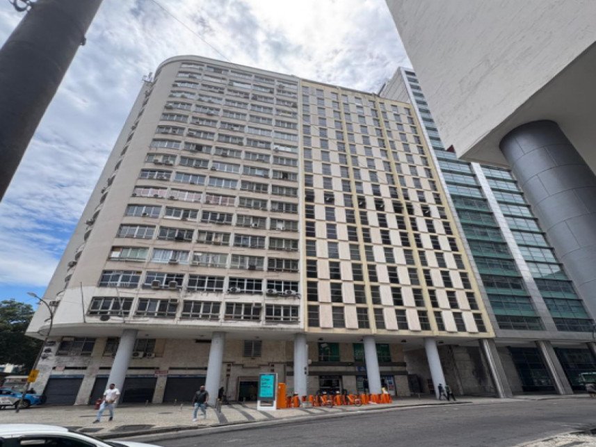 Sala Comercial à venda em leilão - Avenida Passos, 120 - Sala Comercial 1001 - Centro - Ri em Rio de Janeiro/RJ - foto 2