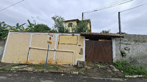 Casa, 301.35 de área total, 301.35 de área privativa, 404.50 de área do terreno,  3 qto(s) em Maricá/RJ