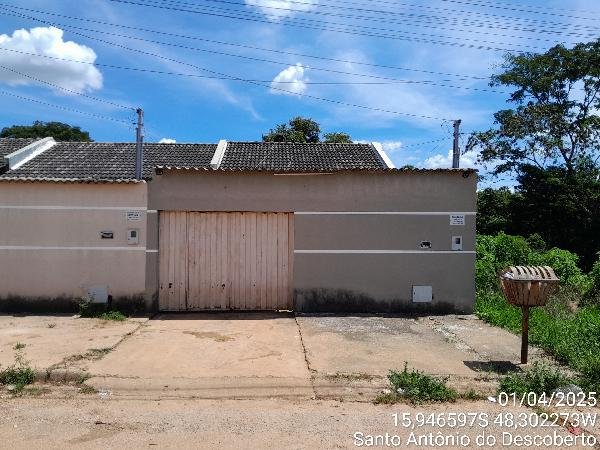 Casa, 67.42 de área total, 67.42 de área privativa, 187.04 de área do terreno,  2 qto(s), em SANTO ANTONIO DO DESCOBER/GO