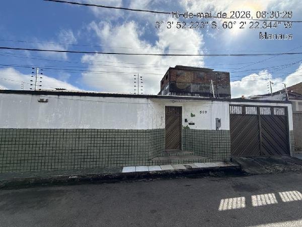 Casa, 215.00 de área total, 70.00 de área privativa, 300.00 de área do terreno,  2 qto(s), em Manaus/AM