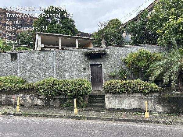 Casa, 265.06 de área total, 265.06 de área privativa, 366.00 de área do terreno,  4 qto(s) em São Gonçalo/RJ