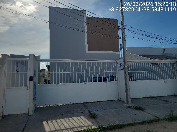 Apartamento, 50.15 de área total, 48.53 de área privativa, 0.00 de área do terreno,  2 qto em Itaitinga/CE