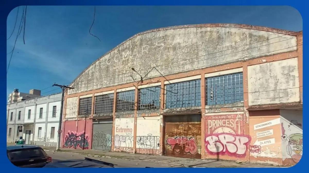 GALPÃO - Rua Dr. Amarante, 733, Pelotas/RS, Área de terreno de 2.707,32m² em Pelotas/RS