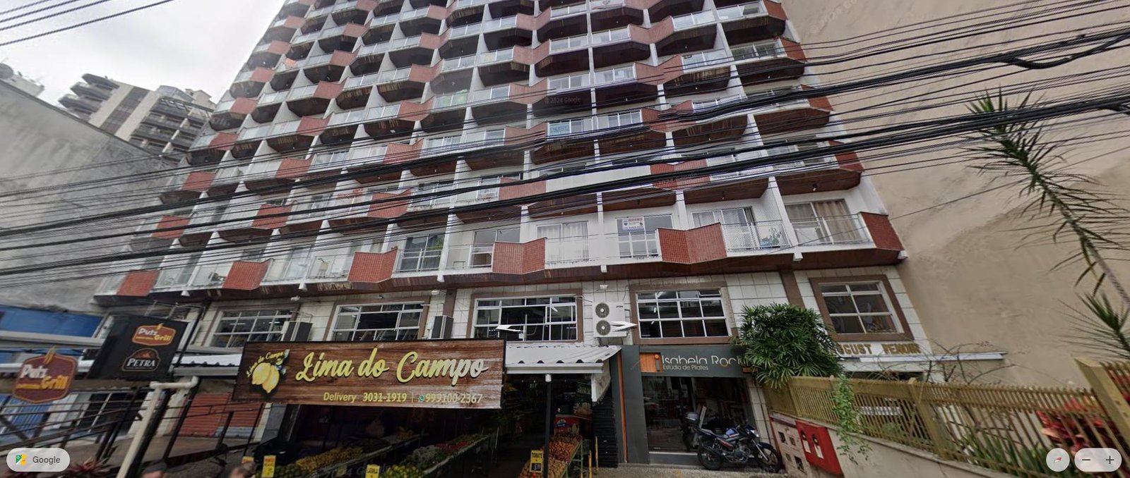 Apto c/ 01 Qto e Sacada | B. São Mateus, Juiz de Fora/MG em Juiz de Fora/MG