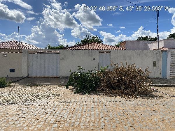 Casa, 59.34 de área total, 59.34 de área privativa, 336.00 de área do terreno,  3 qto(s), em Serra do Ramalho/BA