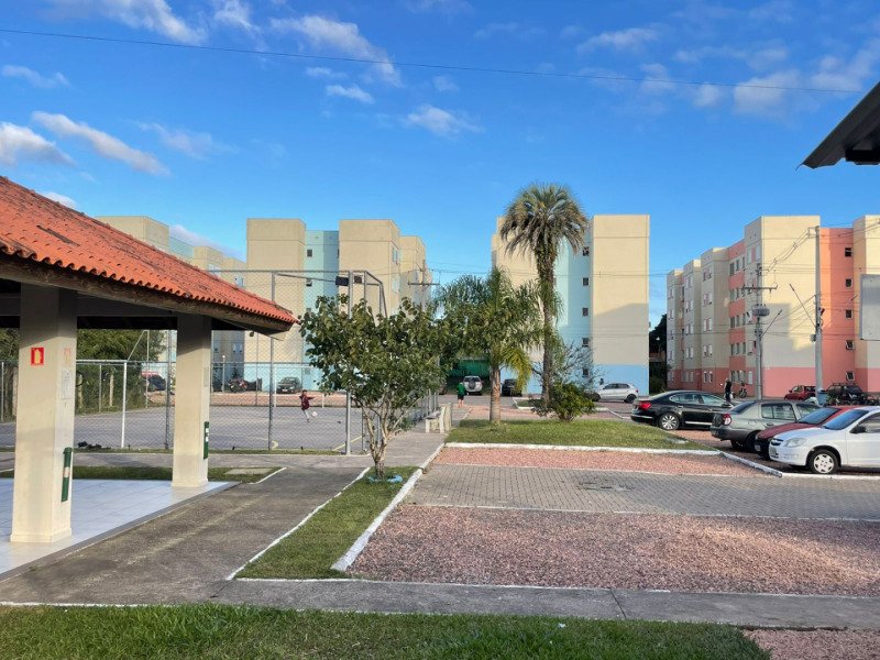 APARTAMENTO NO BAIRRO CHAPÉU DO SOL EM PORTO ALEGRE/RS em Porto Alegre/RS - foto 3