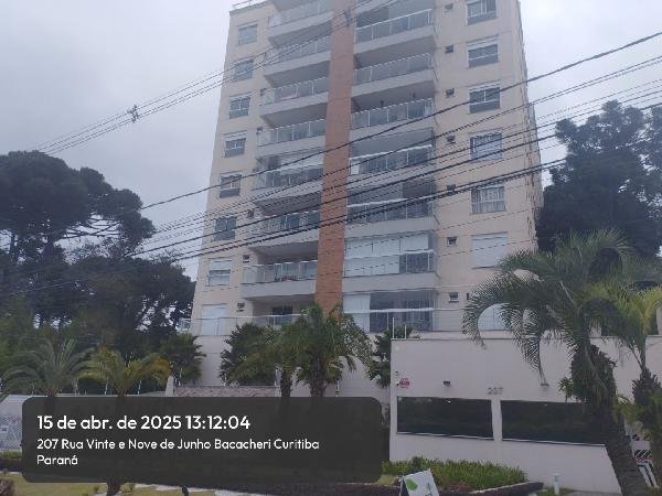 Apartamento, 113.26 de área total, 86.80 de área privativa, 0.00 de área do terreno,  3 qt em Curitiba/PR