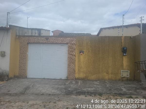 Casa, 83.48 de área total, 83.48 de área privativa, 175.00 de área do terreno,  2 qto(s), em Pacajus/CE