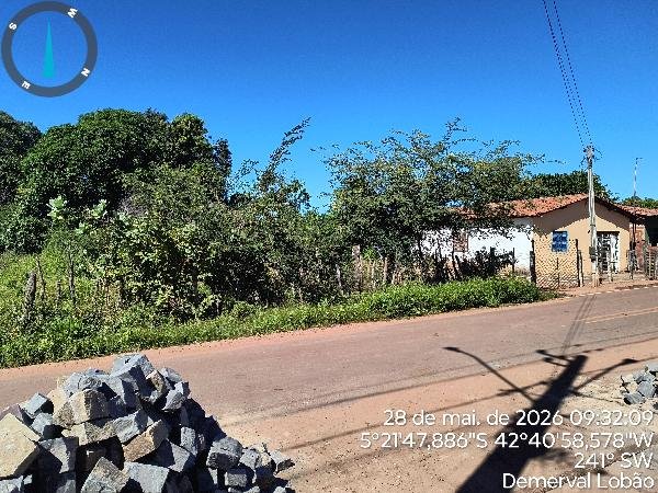 Casa, 62.00 de área total, 62.00 de área privativa, 300.00 de área do terreno,  2 qto(s), em Demerval Lobão/PI