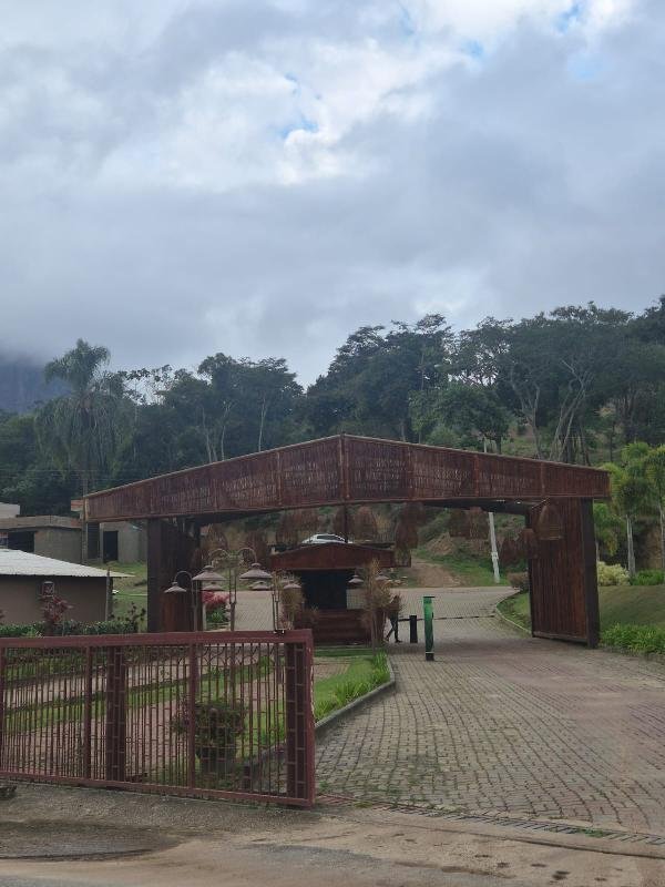 Terreno, 0.00 de área total, 0.00 de área privativa, 724.24 de área do terreno. em Teresópolis/RJ