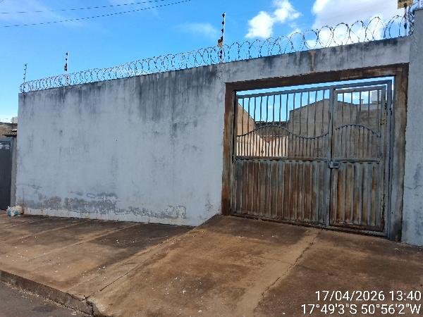 Casa, 62.64 de área total, 62.64 de área privativa, 180.00 de área do terreno,  2 qto(s), em Luziânia/GO