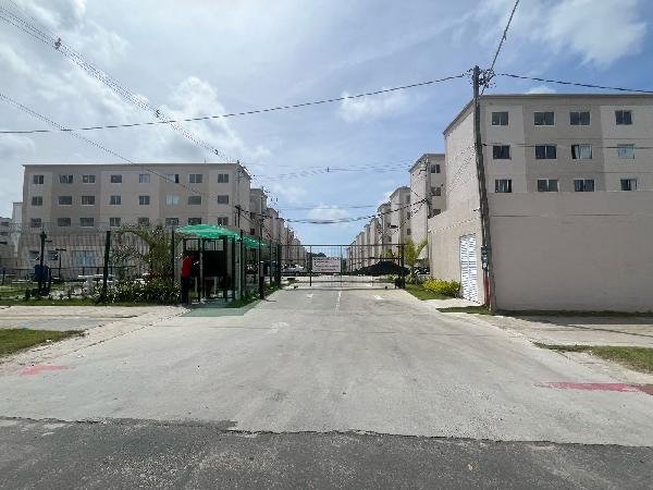 Apartamento, 69.57 de área total, 40.53 de área privativa, 0.00 de área do terreno,  2 qto em Salvador/BA
