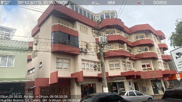 Apartamento, 175.01 de área total, 117.22 de área privativa, 0.00 de área do terreno,  3 q em Carlos Barbosa/RS