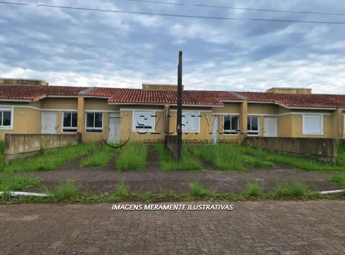 CASA Nº 431 (A e B) em Esteio/RS
