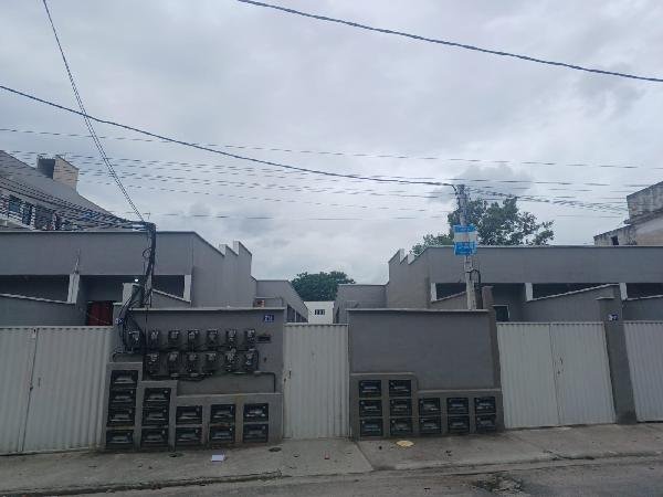 Casa, 32.54 de área total, 36.08 de área privativa, 0.00 de área do terreno,  1 qto(s), a. em São Gonçalo/RJ