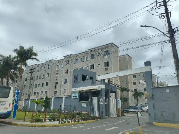 Apartamento, 49.52 de área total, 42.83 de área privativa, 0.00 de área do terreno,  2 qto em Lauro de Freitas/BA