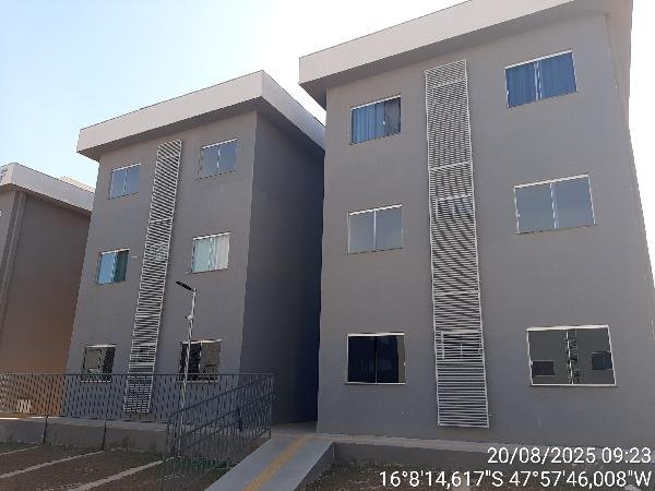 Apartamento, 90.63 de área total, 48.11 de área privativa, 0.00 de área do terreno,  2 qto em Luziânia/GO