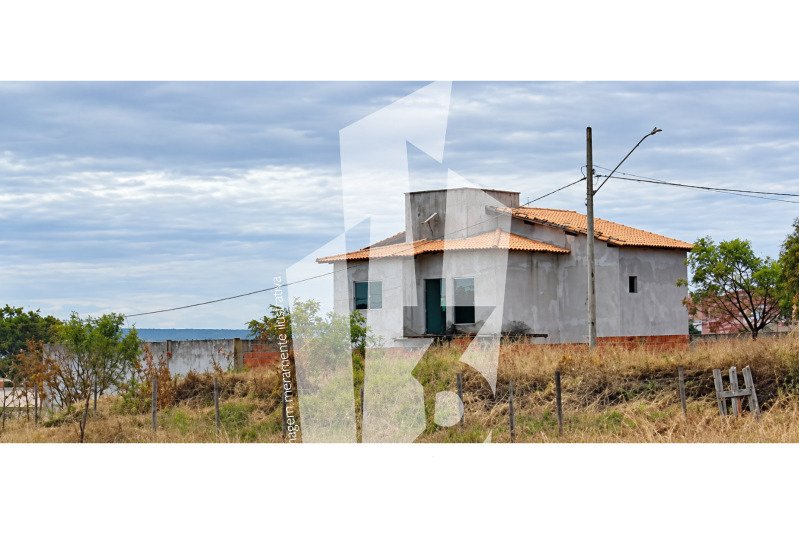 OS DIREITOS SOBRE O IMÓVEL - SALINAS/MG em Salinas/MG - foto 2