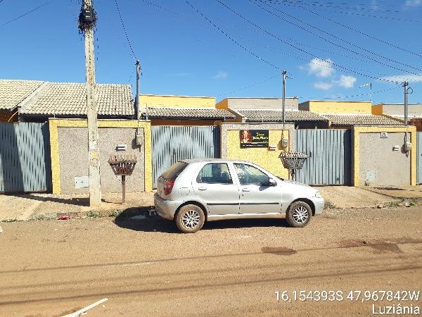 Casa, 80.05 de área total, 80.05 de área privativa, 150.00 de área do terreno,  2 qto(s), em Luziânia/GO