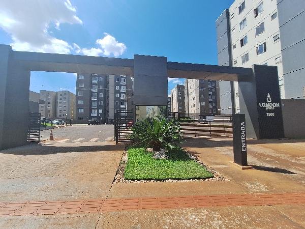 Apartamento, 82.54 de área total, 42.38 de área privativa, 0.00 de área do terreno,  2 qto em Londrina/PR