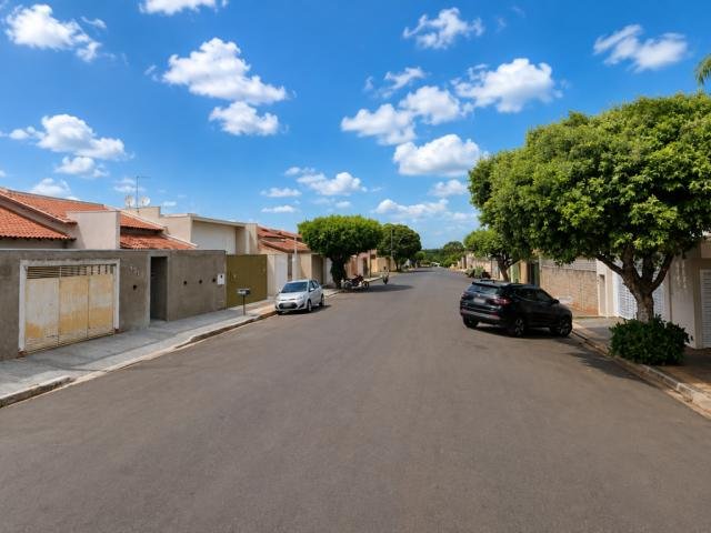 
                        Imóvel Residencial, 330m², Adamantina/SP                     em Adamantina/SP - foto 2