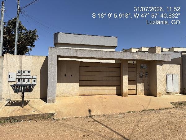 Apartamento, 69.06 de área total, 54.56 de área privativa, 0.00 de área do terreno,  2 qto em Luziânia/GO
