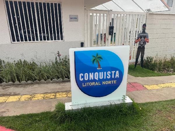 Apartamento, 85.52 de área total, 40.40 de área privativa, 0.00 de área do terreno,  2 qto em Camaçari/BA