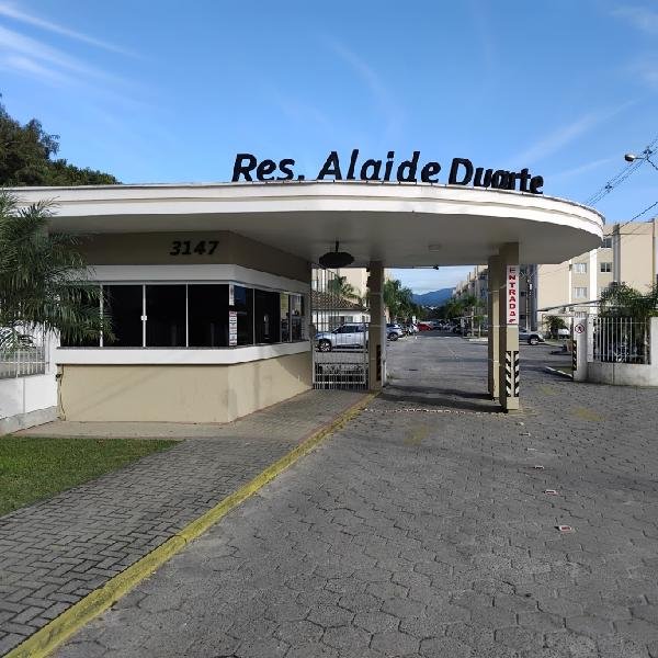 Apartamento, 49.60 de área total, 44.78 de área privativa, 0.00 de área do terreno,  2 qto em São José/SC