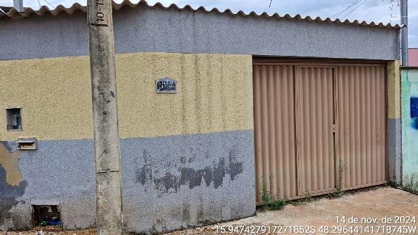 Casa, 0.00 de área total, 105.00 de área privativa, 182.14 de área do terreno,  2 qto(s), em SANTO ANTONIO DO DESCOBER/GO - foto 1