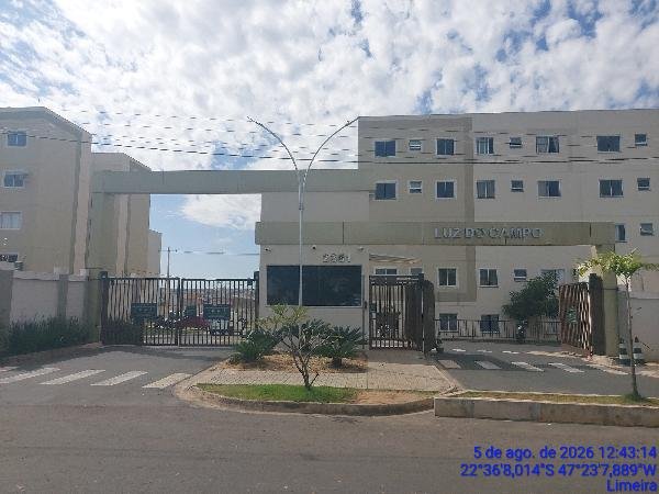 Apartamento, 75.53 de área total, 43.20 de área privativa, 0.00 de área do terreno,  2 qto em Limeira/SP