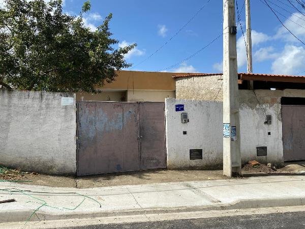 Casa, 0.00 de área total, 60.00 de área privativa, 210.49 de área do terreno,  2 qto(s), a em São Gonçalo/RJ