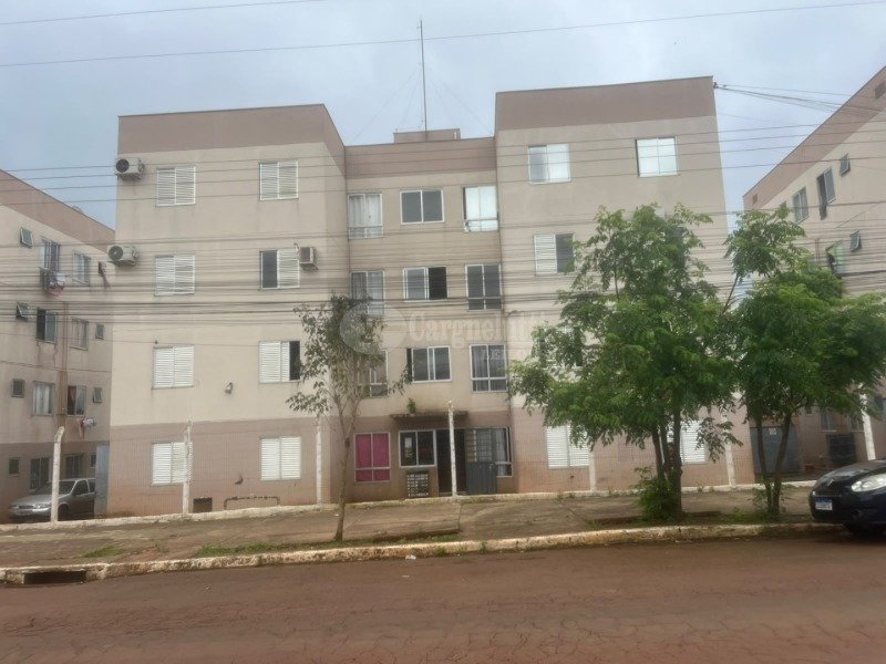 - DIREITOS E AÇÕES - APARTAMENTO 103, localizado no pav.. em Ijuí/RS